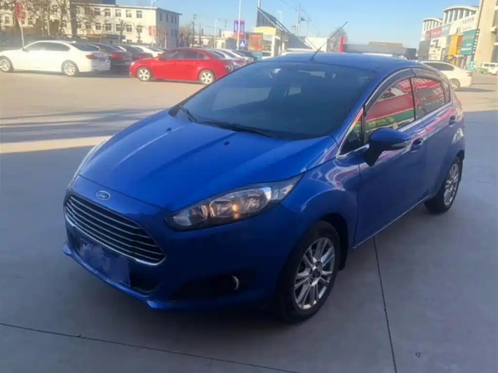 FORD FIESTA 2013