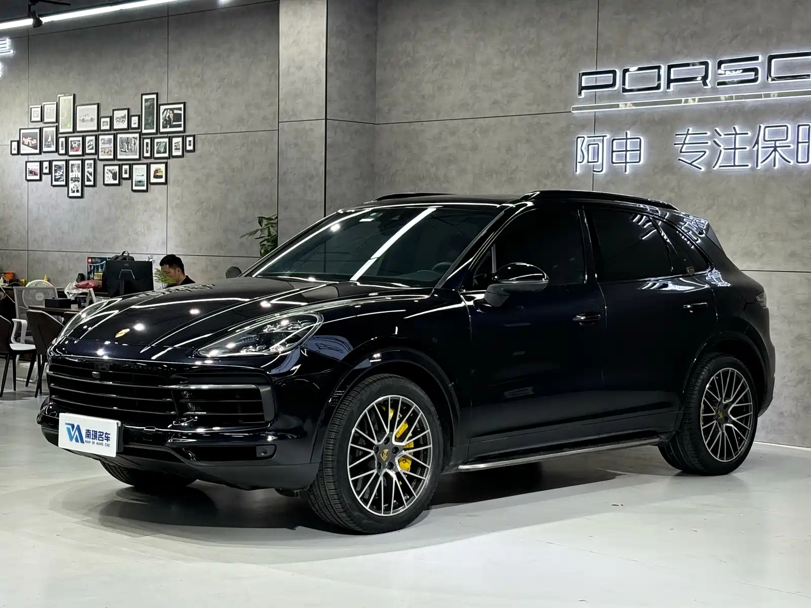PORSCHE CAYENNE 2018