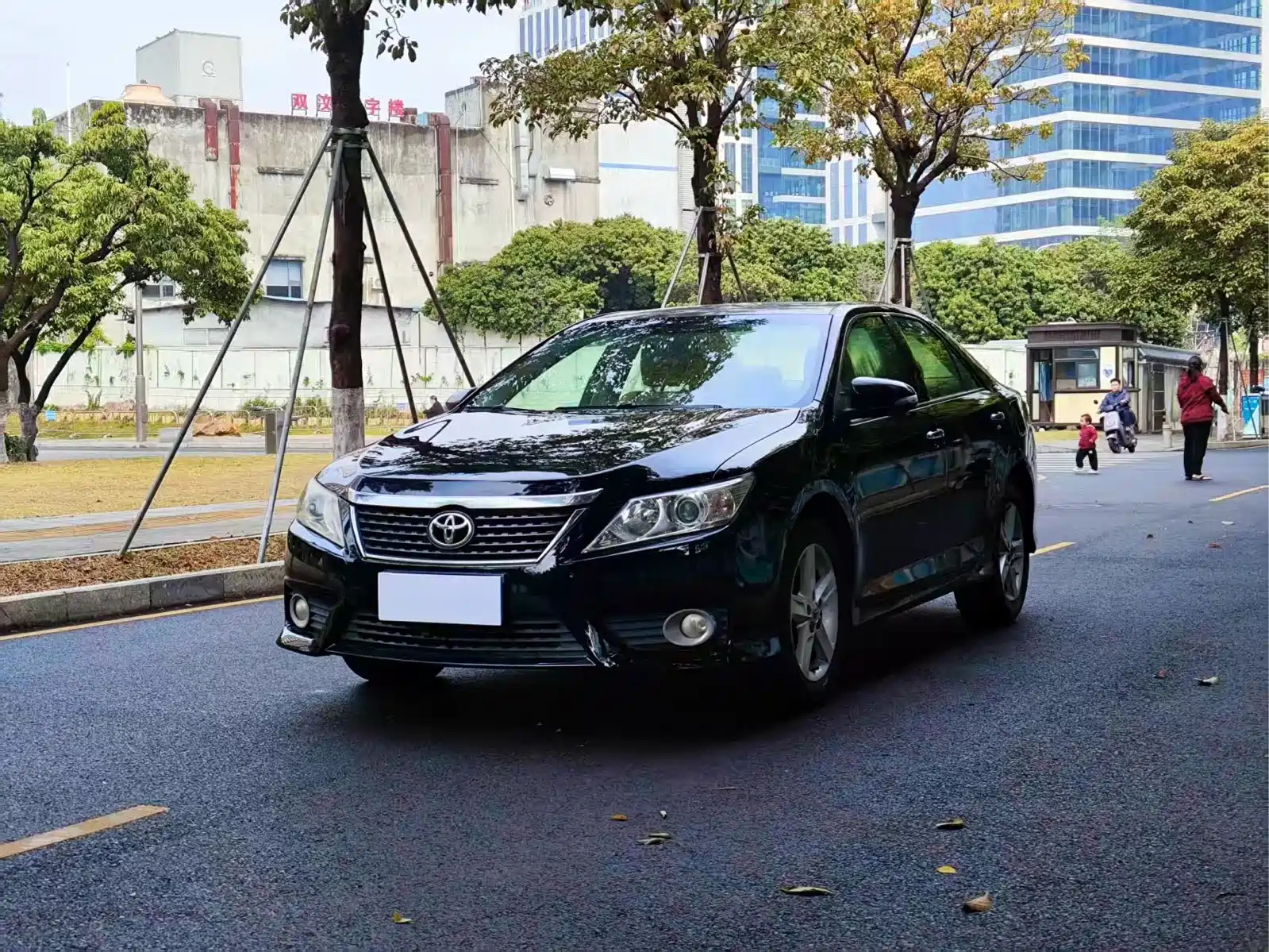 TOYOTA CAMRY 2012