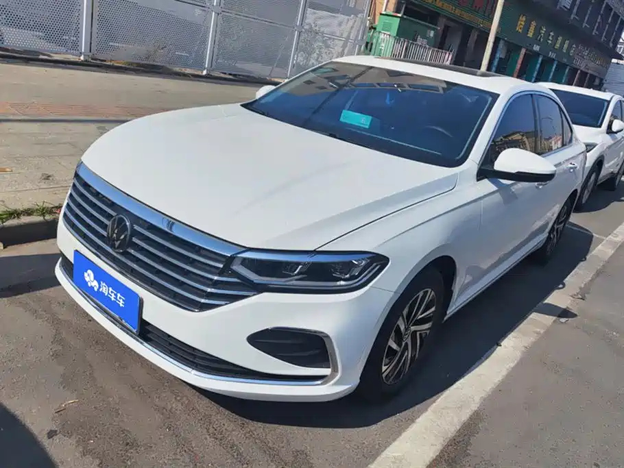 VOLKSWAGEN LAVIDA 2023