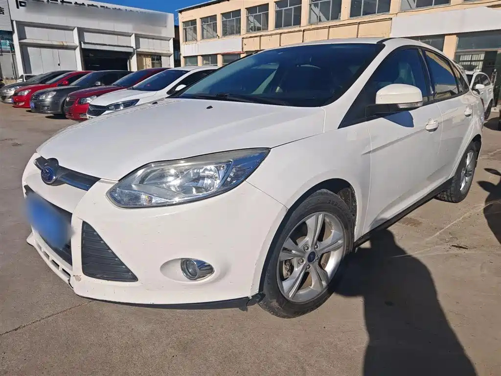 FORD FOCUS 2012