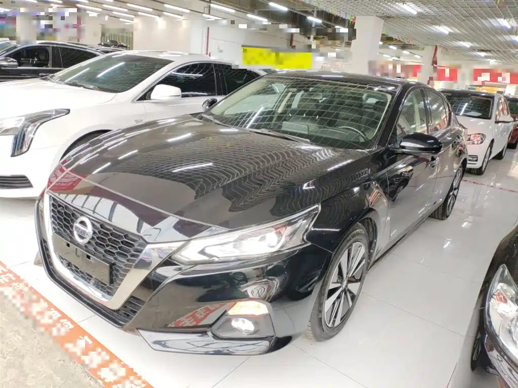 NISSAN TEANA 2021