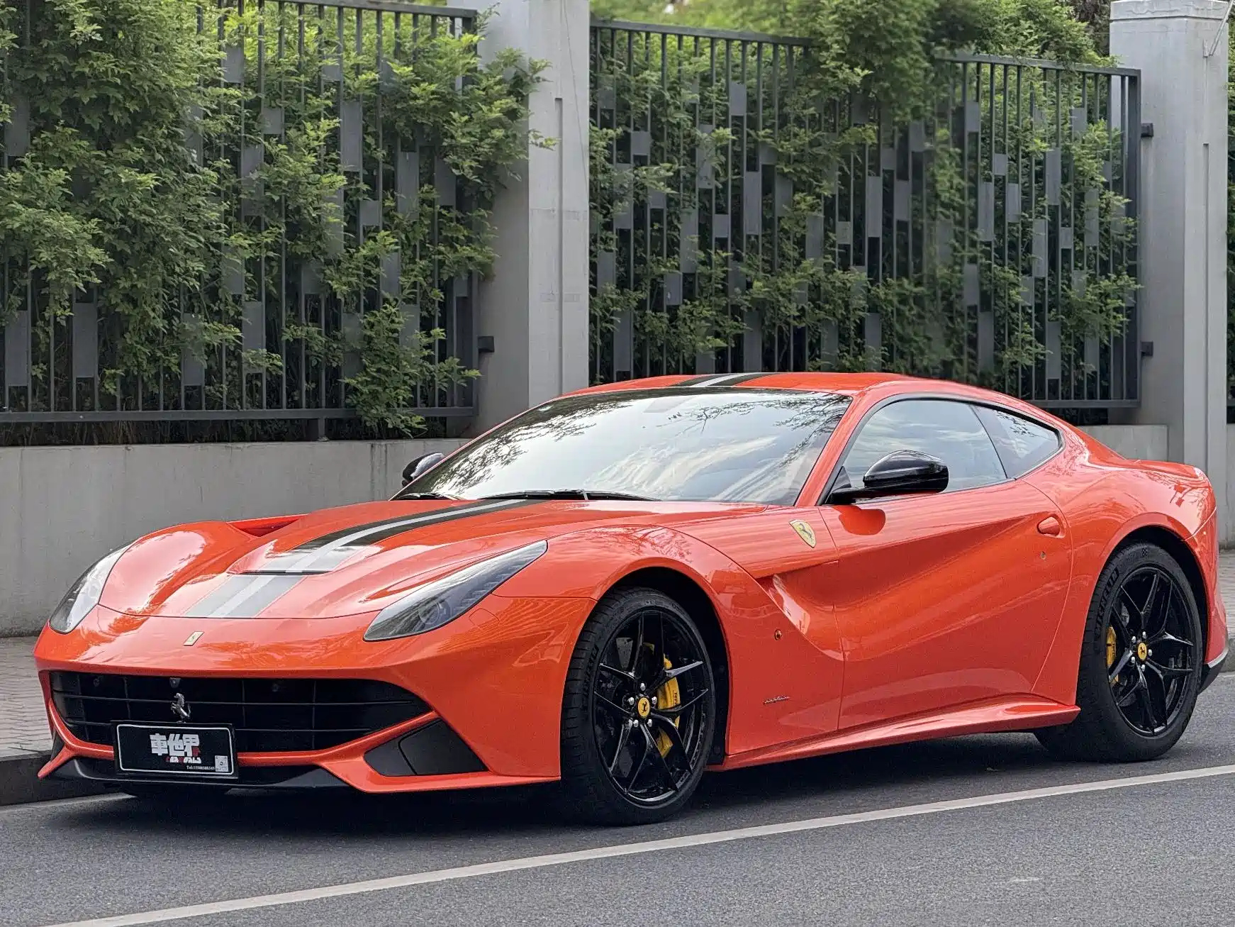 FERRARI F12BERLINETTA