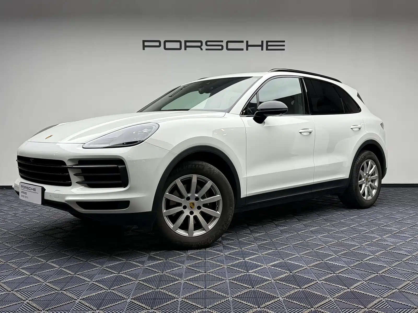 PORSCHE CAYENNE 2018