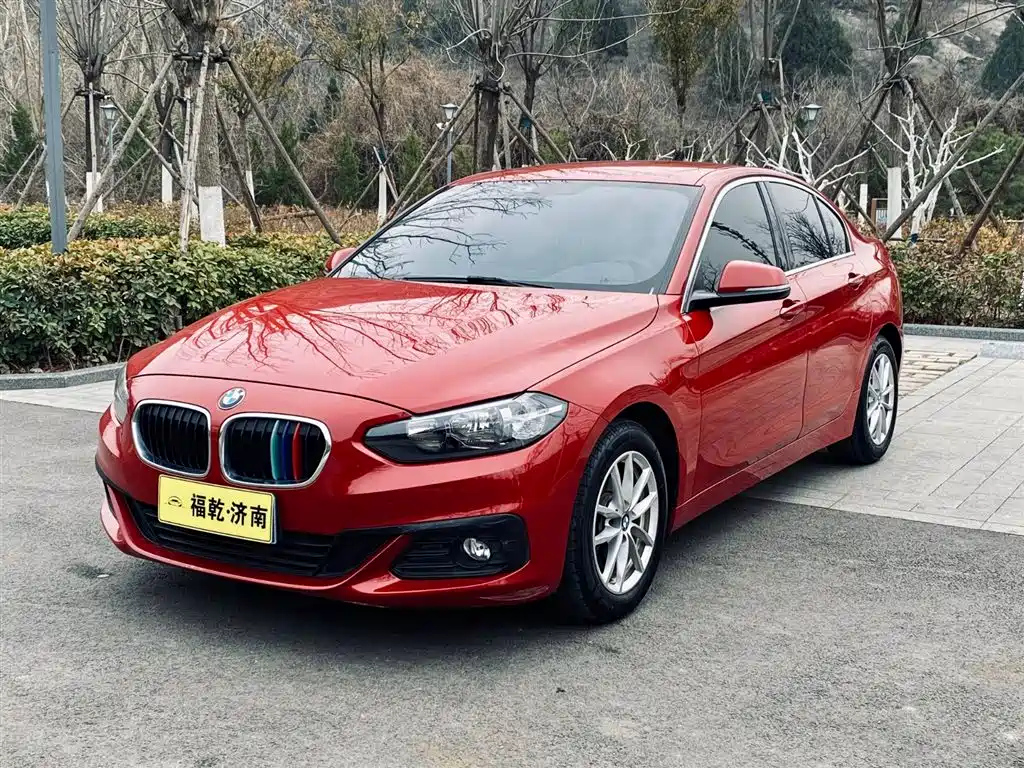 BMW 1-SERIES 2018