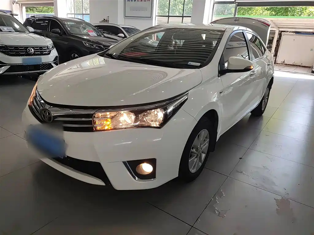 TOYOTA COROLLA 2014