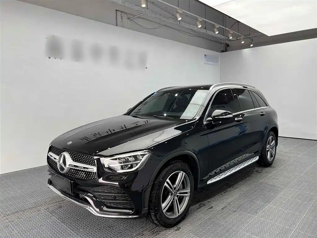 MERCEDES BENZ GLC 2020