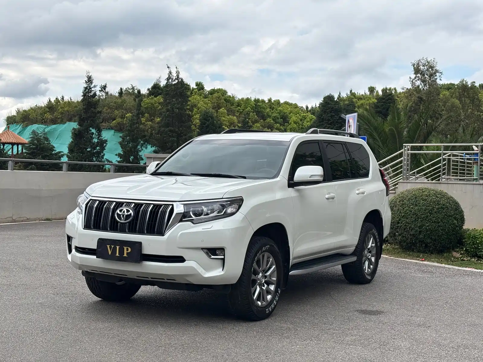 TOYOTA PRADO 2018