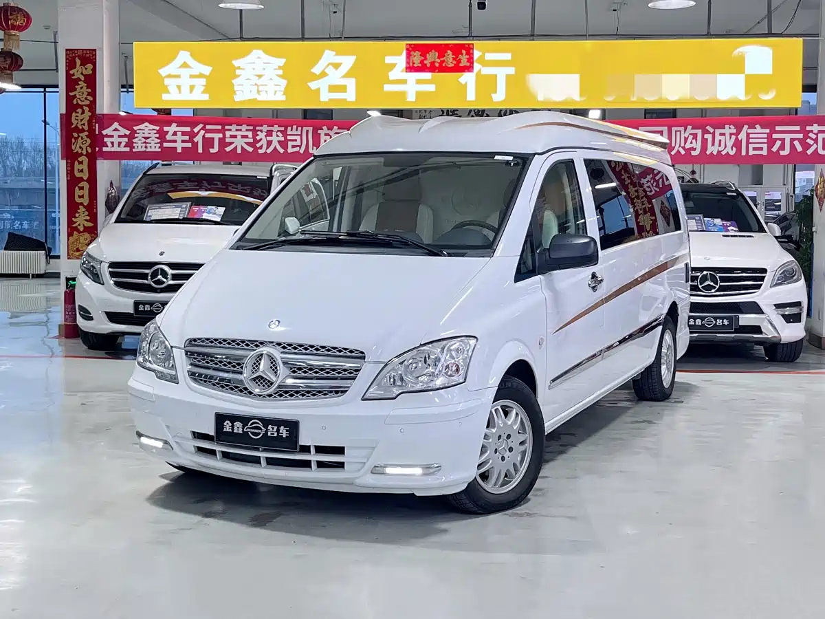 MERCEDES BENZ VITO 2013