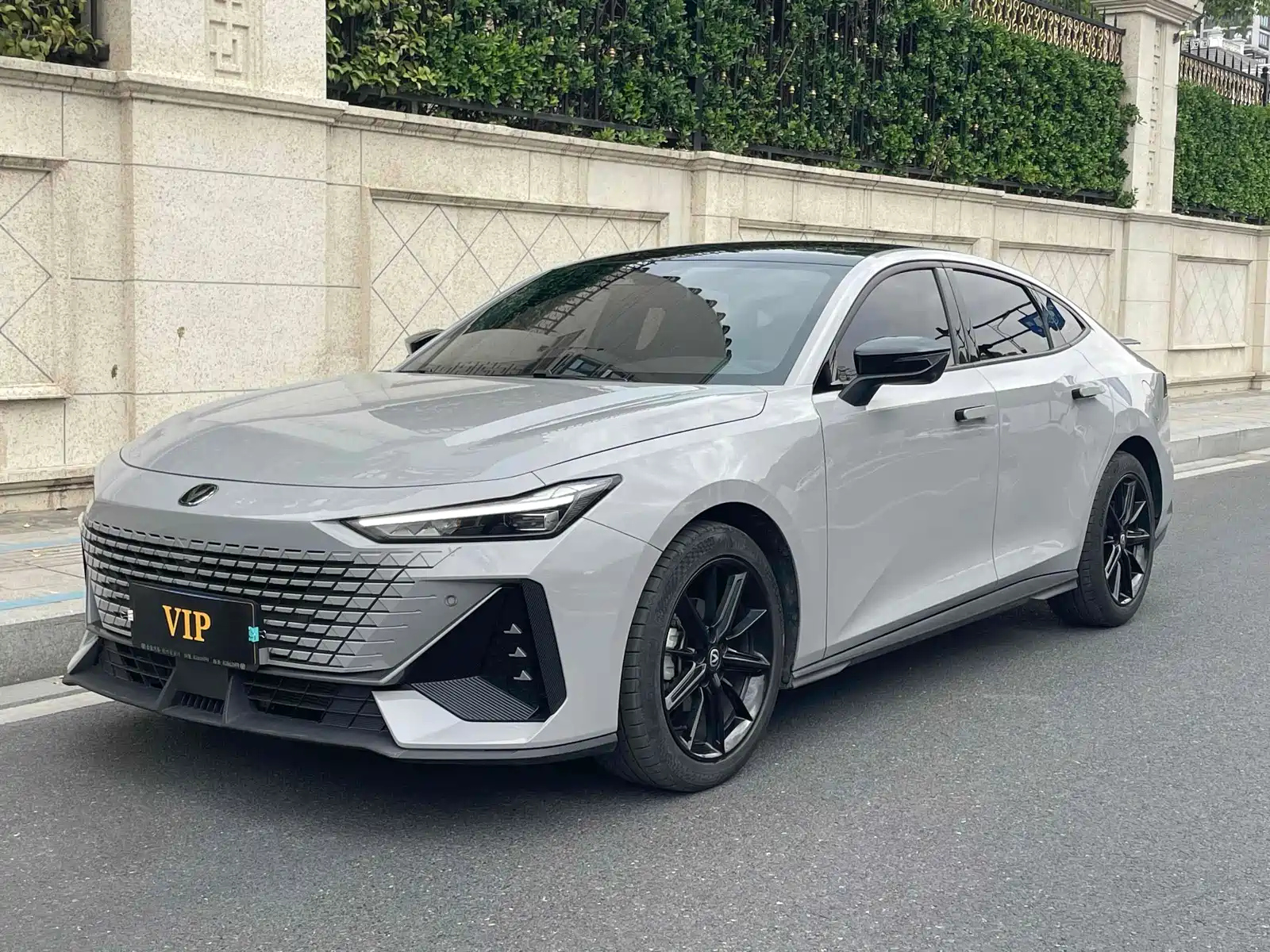 CHANGAN UNI-V 2023