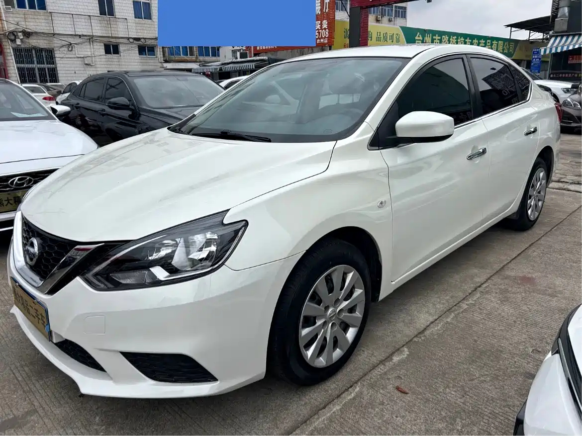 NISSAN SYLPHY 2022