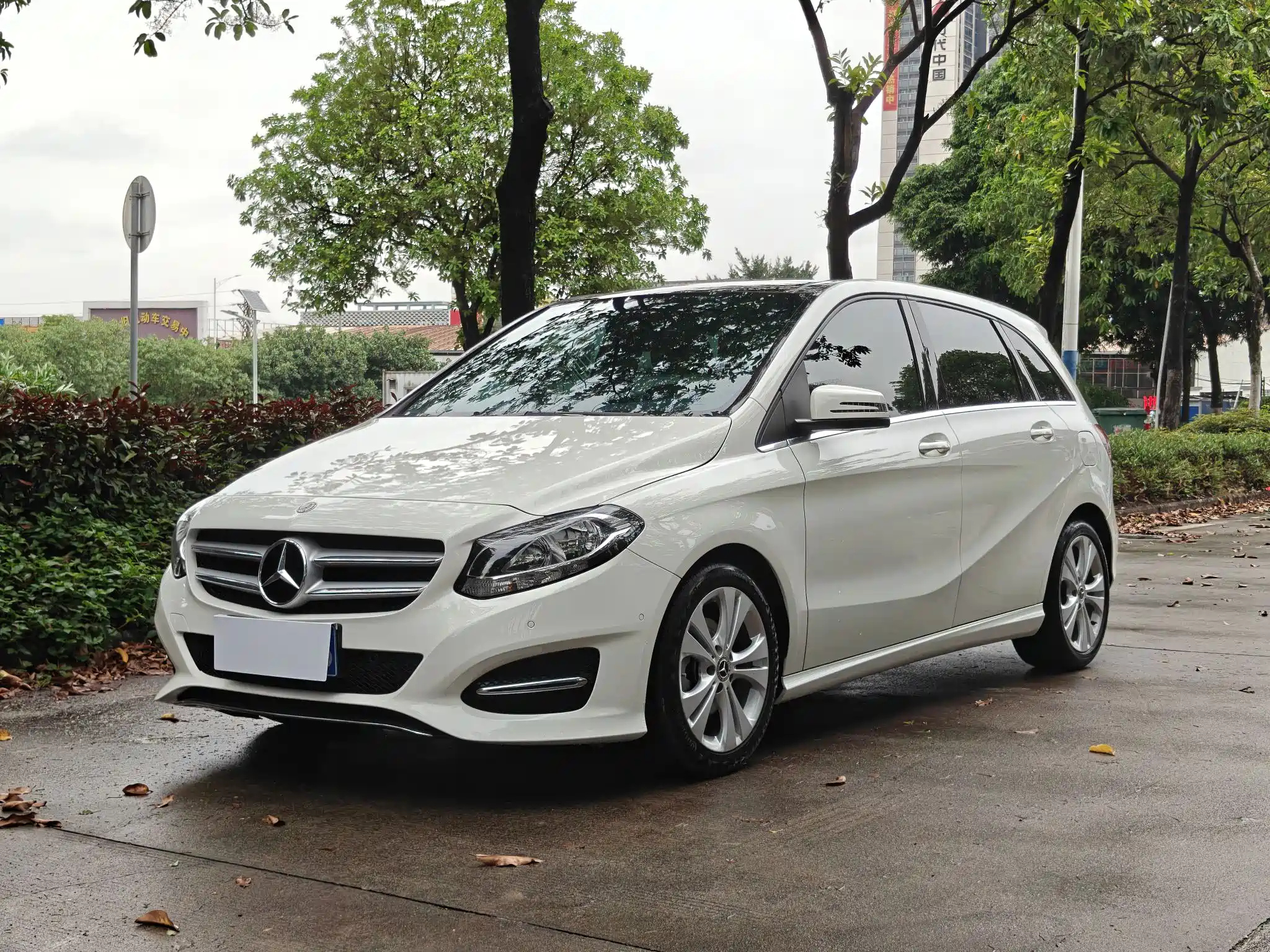 MERCEDES BENZ B-CLASS 2019