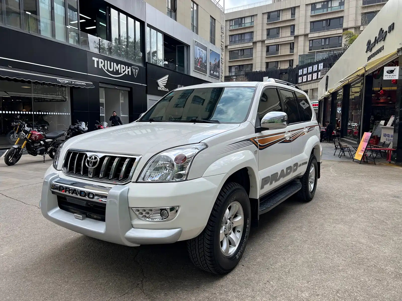 TOYOTA PRADO 2006