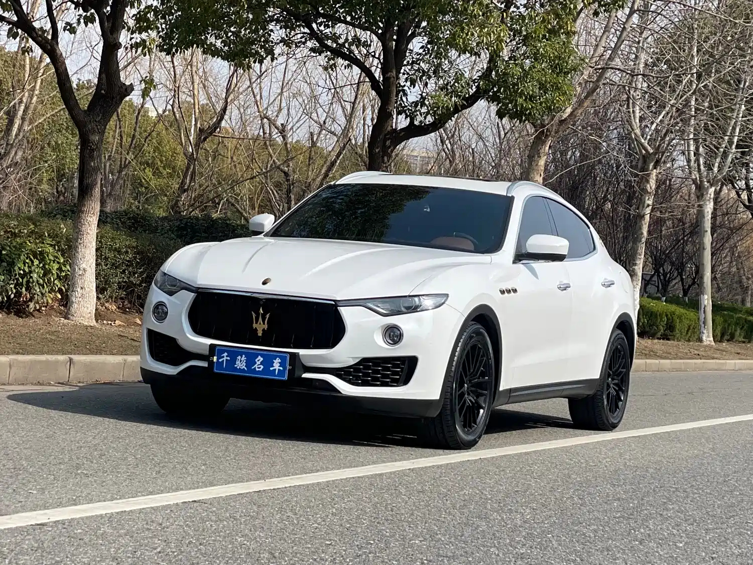 MASERATI LEVANTE 2016