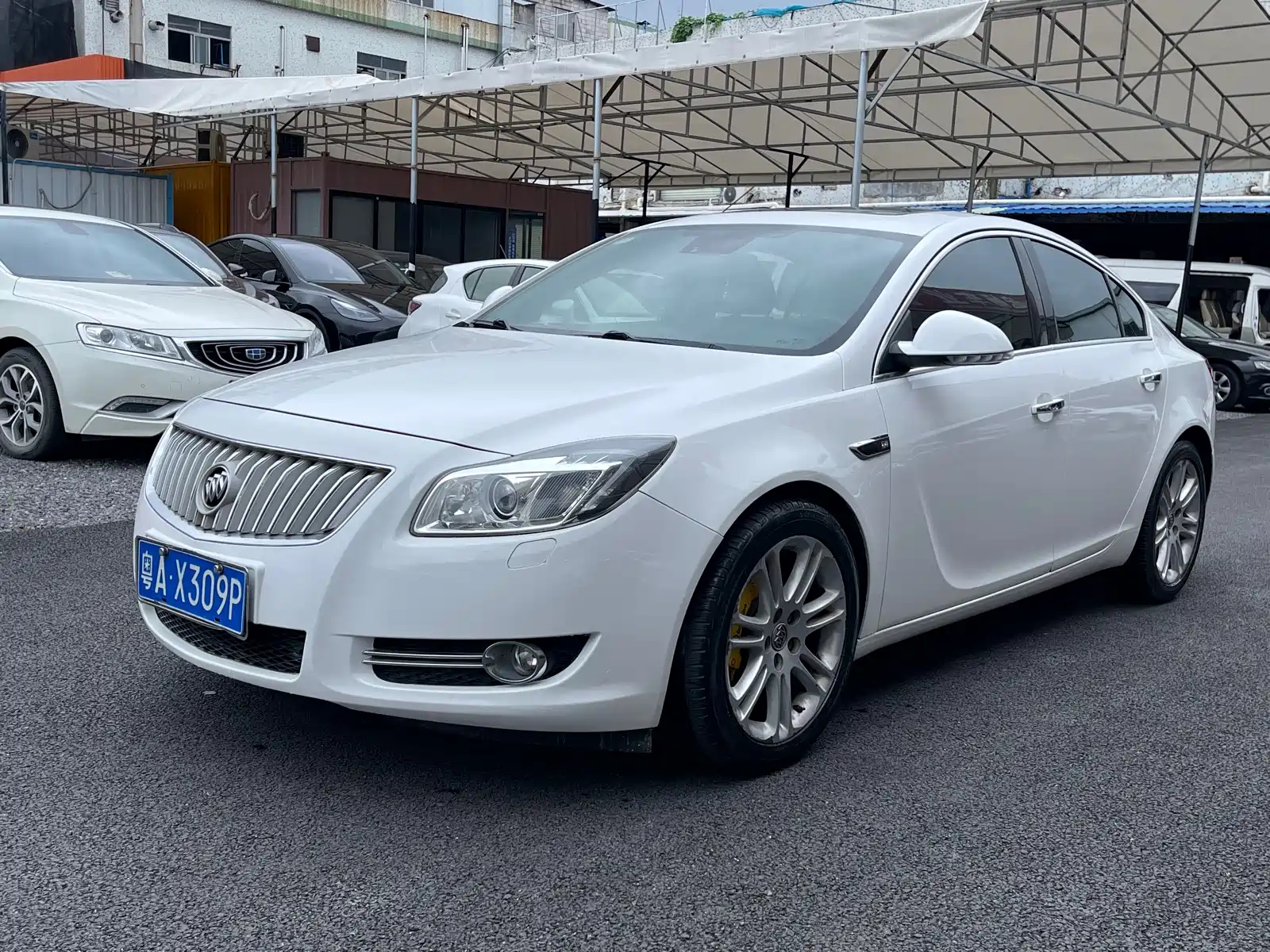 BUICK REGAL 2010
