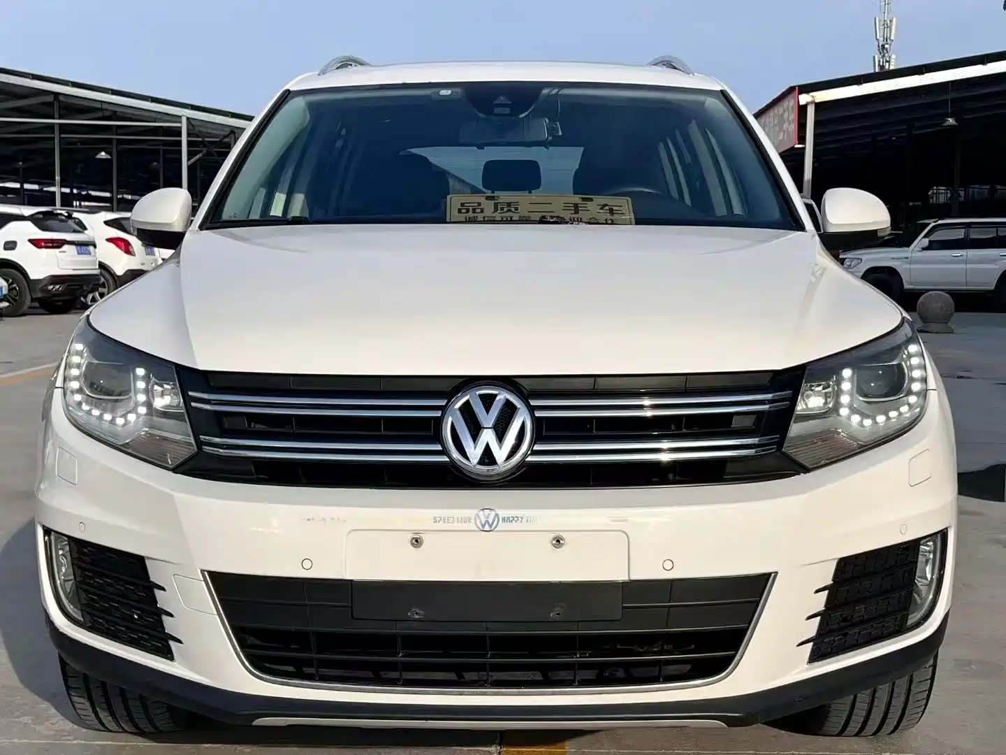 VOLKSWAGEN TIGUAN 2013