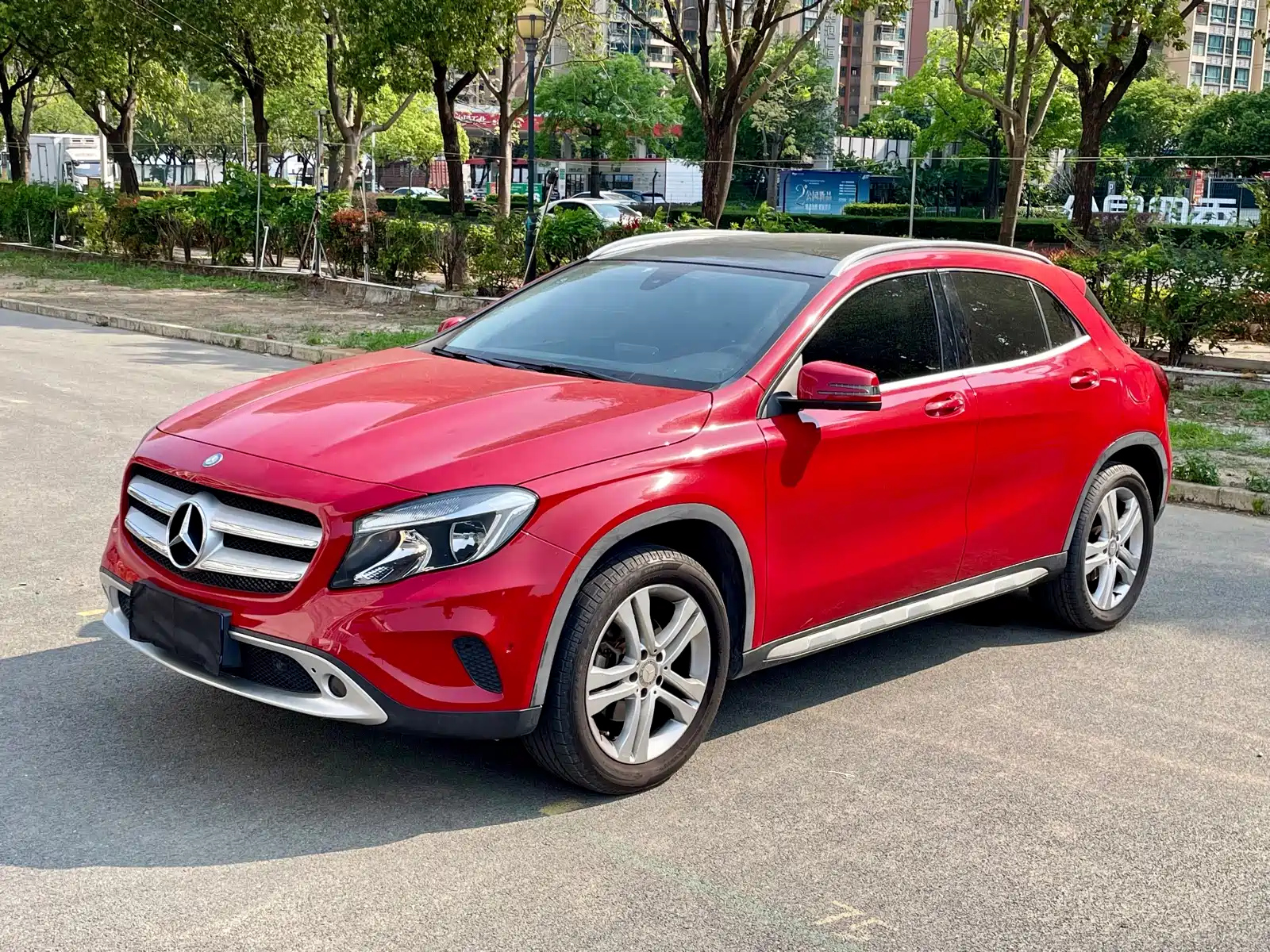 MERCEDES BENZ GLA 2016
