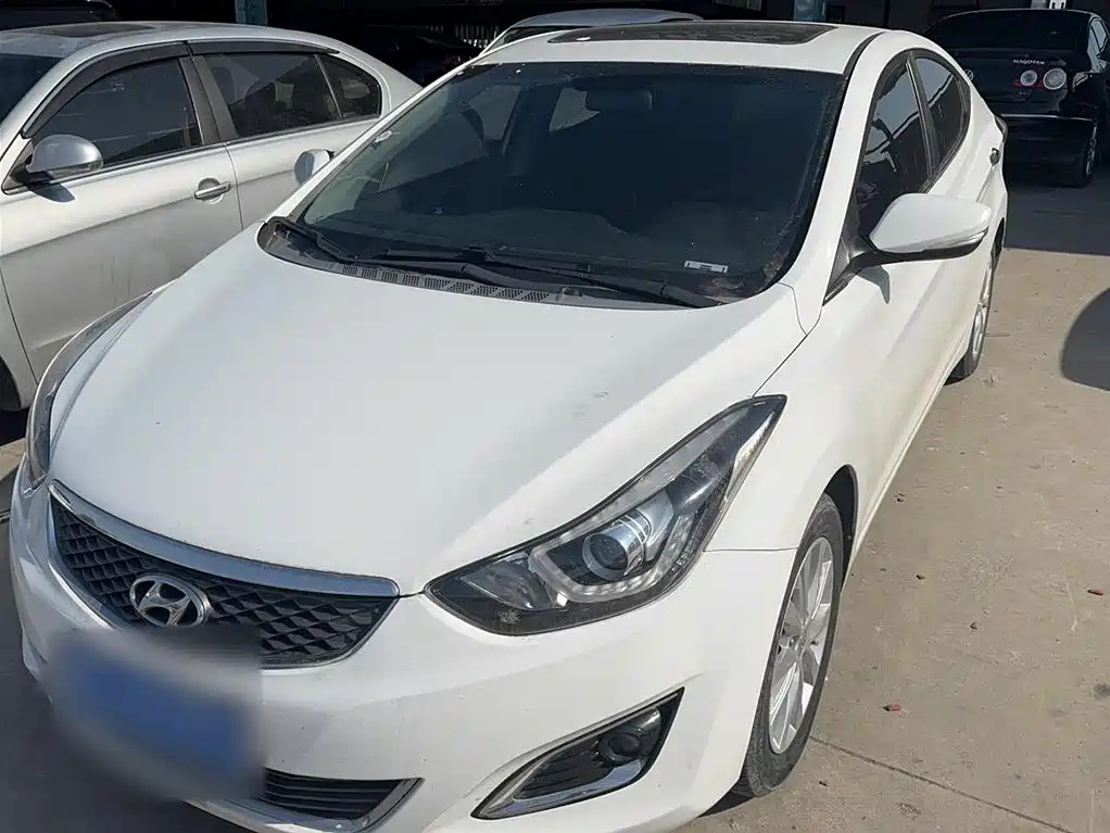 HYUNDAI ELANTRA 2016