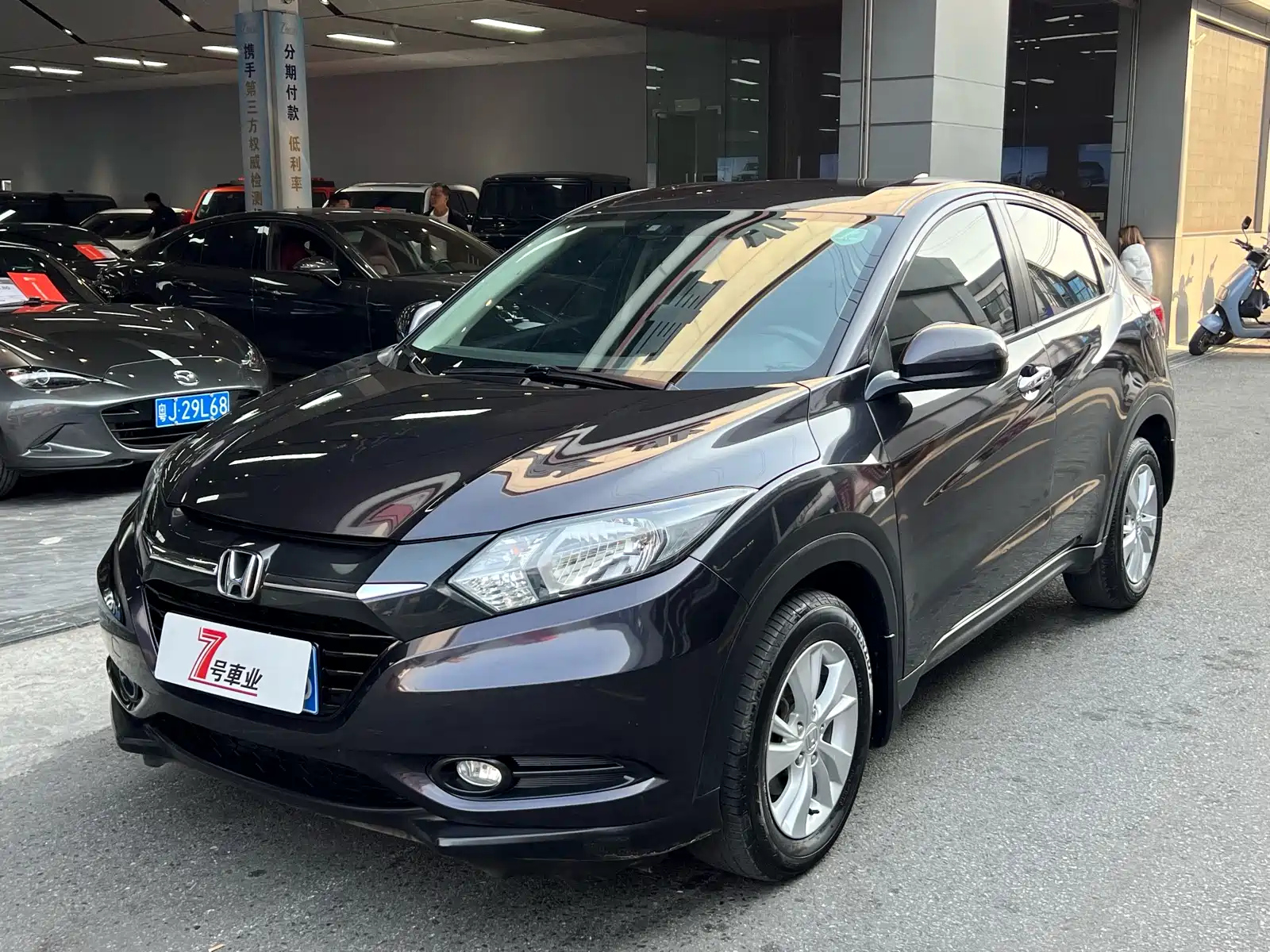 HONDA VEZEL 2017