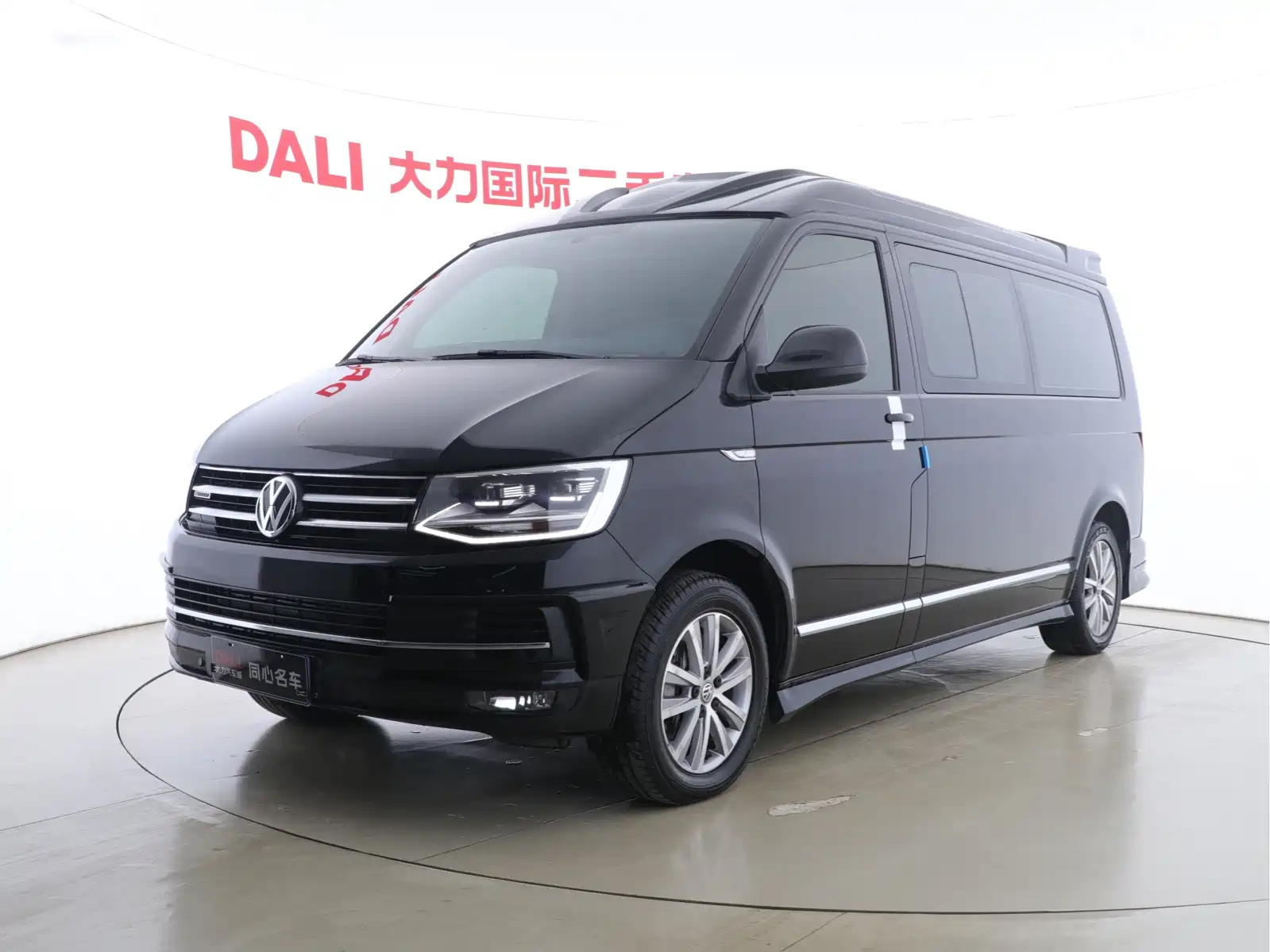 VOLKSWAGEN CARAVELLE 2017