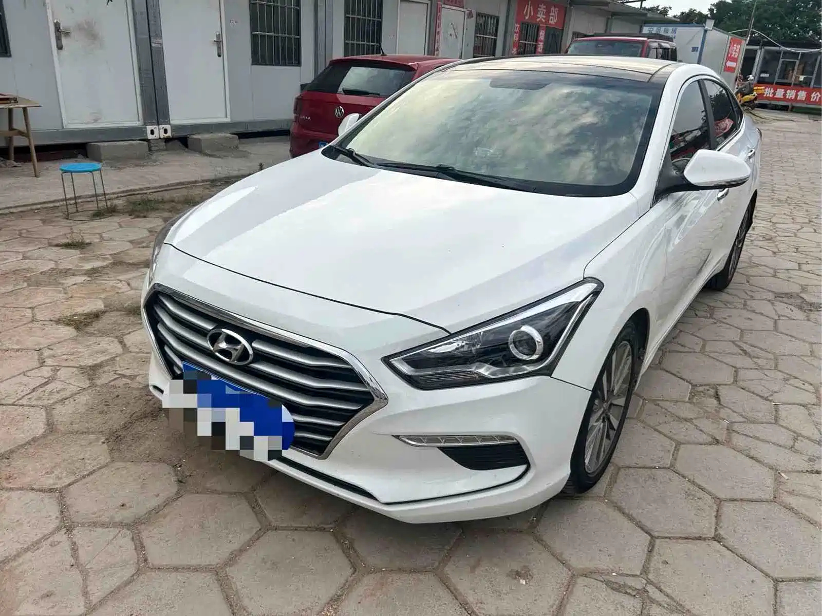 HYUNDAI MISTRA 2017