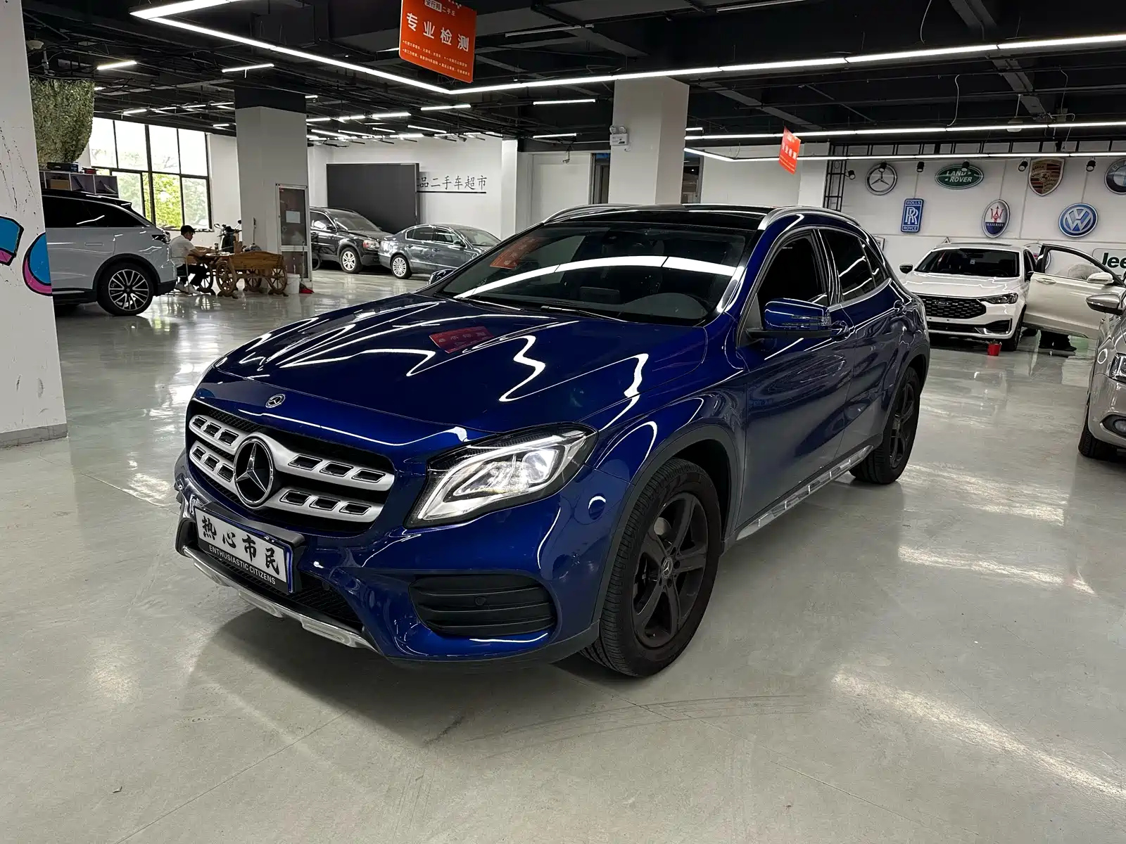 MERCEDES BENZ GLA 2019