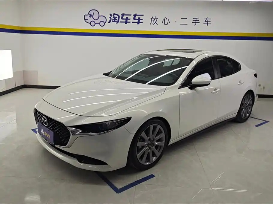 MAZDA 3 AXELA 2021