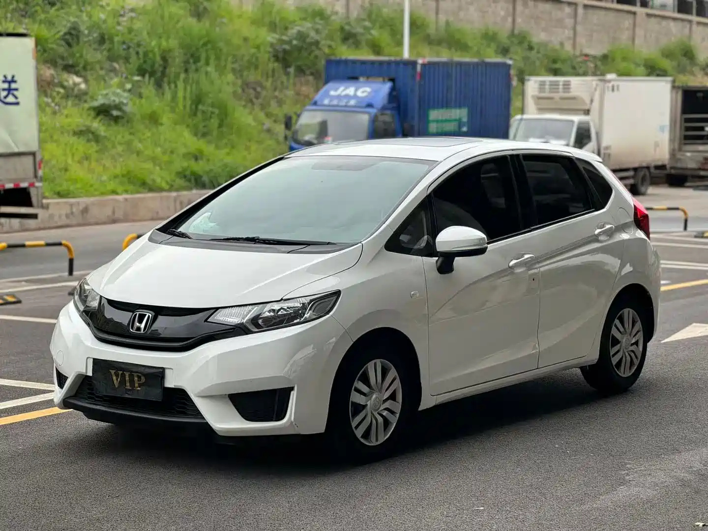 HONDA FIT 2016