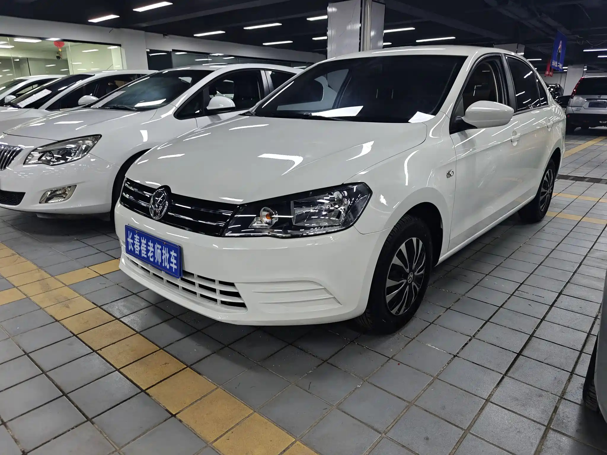 VOLKSWAGEN JETTA 2015