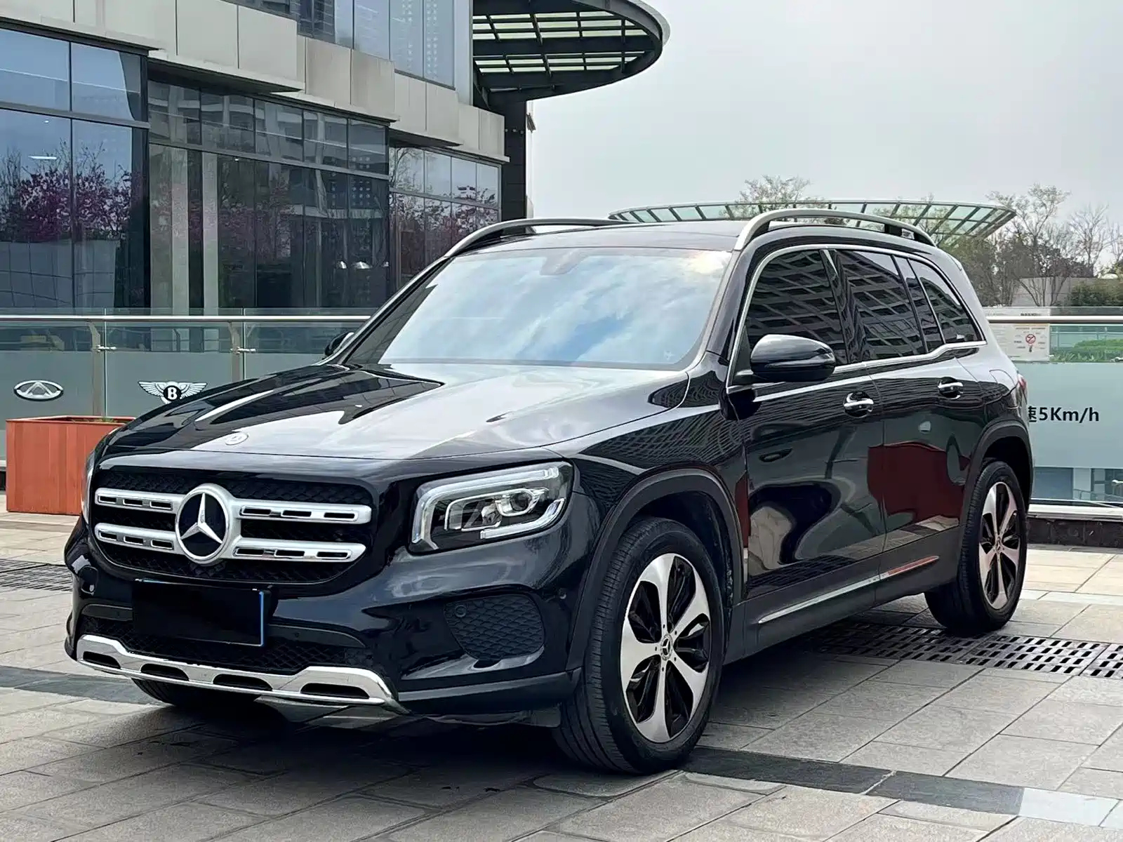 MERCEDES BENZ GLB 2021