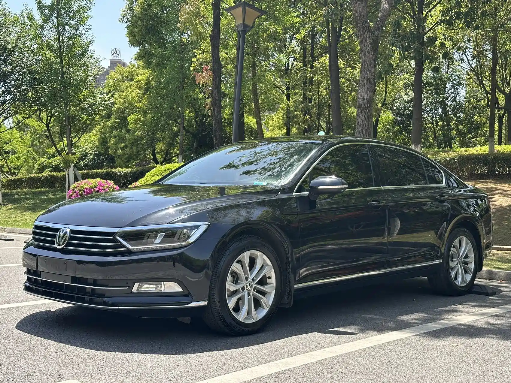 VOLKSWAGEN MAGOTAN 2019