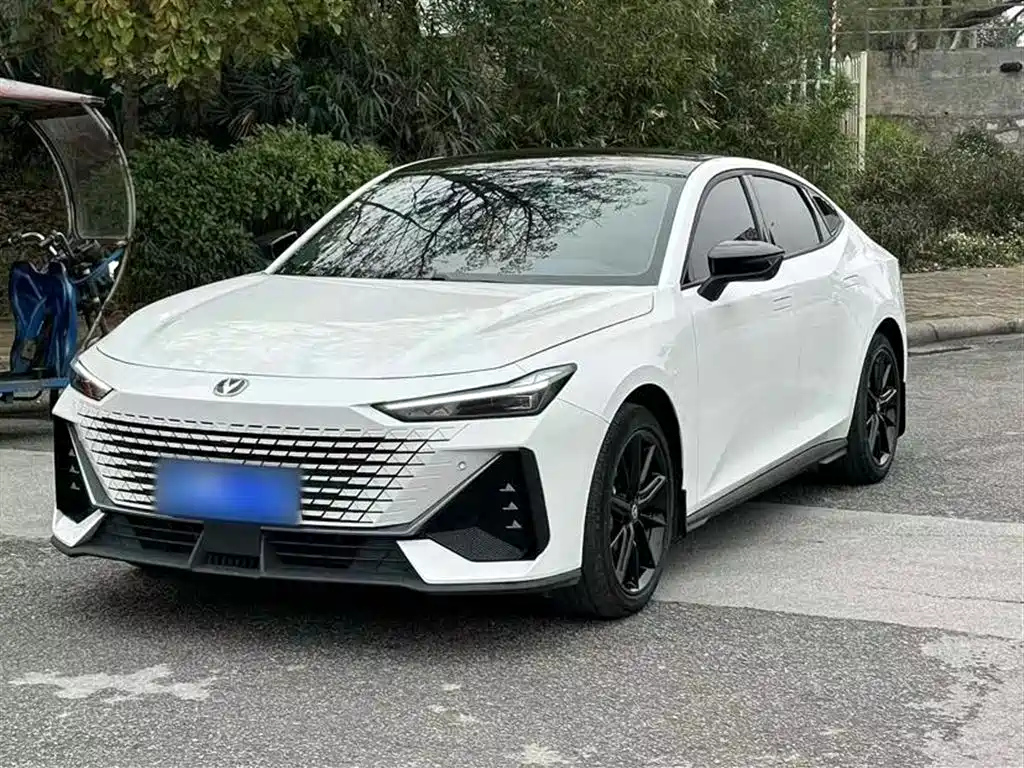 CHANGAN UNI-V 2022