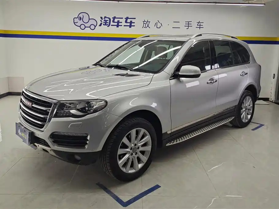 HAVAL H8 2015