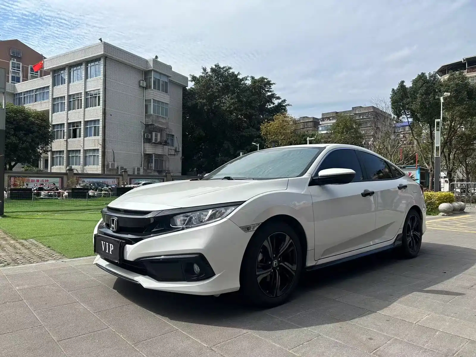 HONDA CIVIC 2019