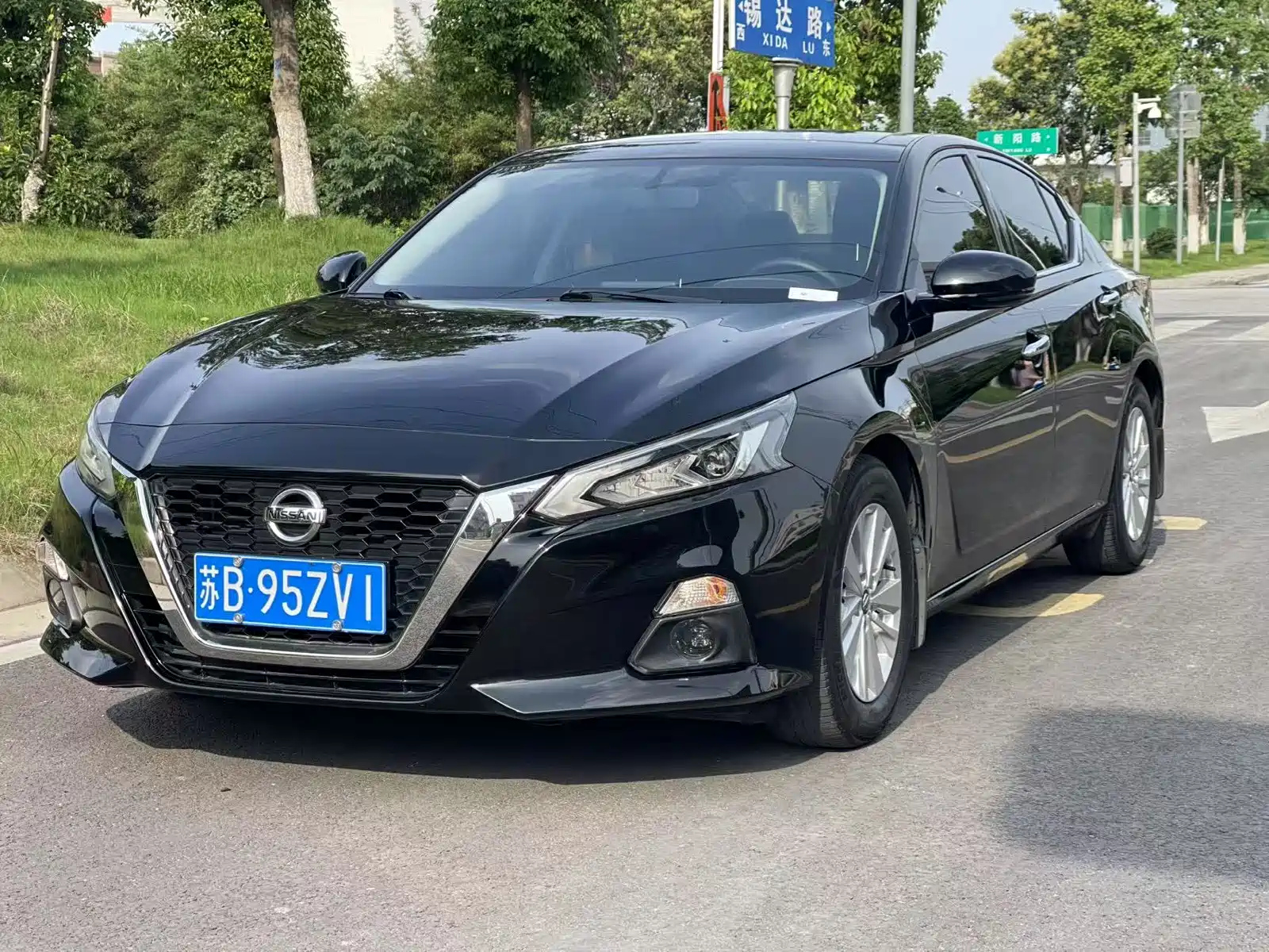 NISSAN TEANA 2020