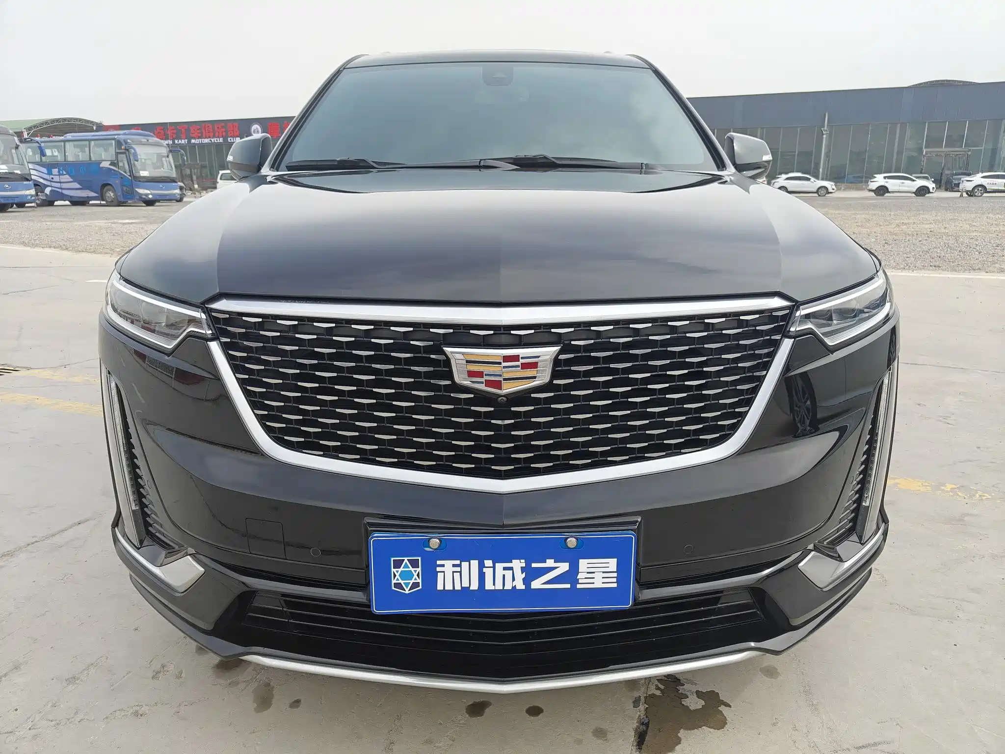 CADILLAC XT6 2021