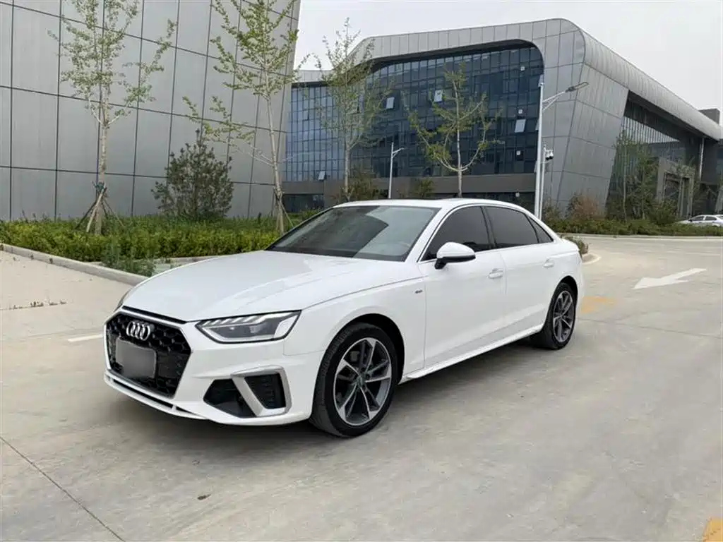 AUDI A4L 2020