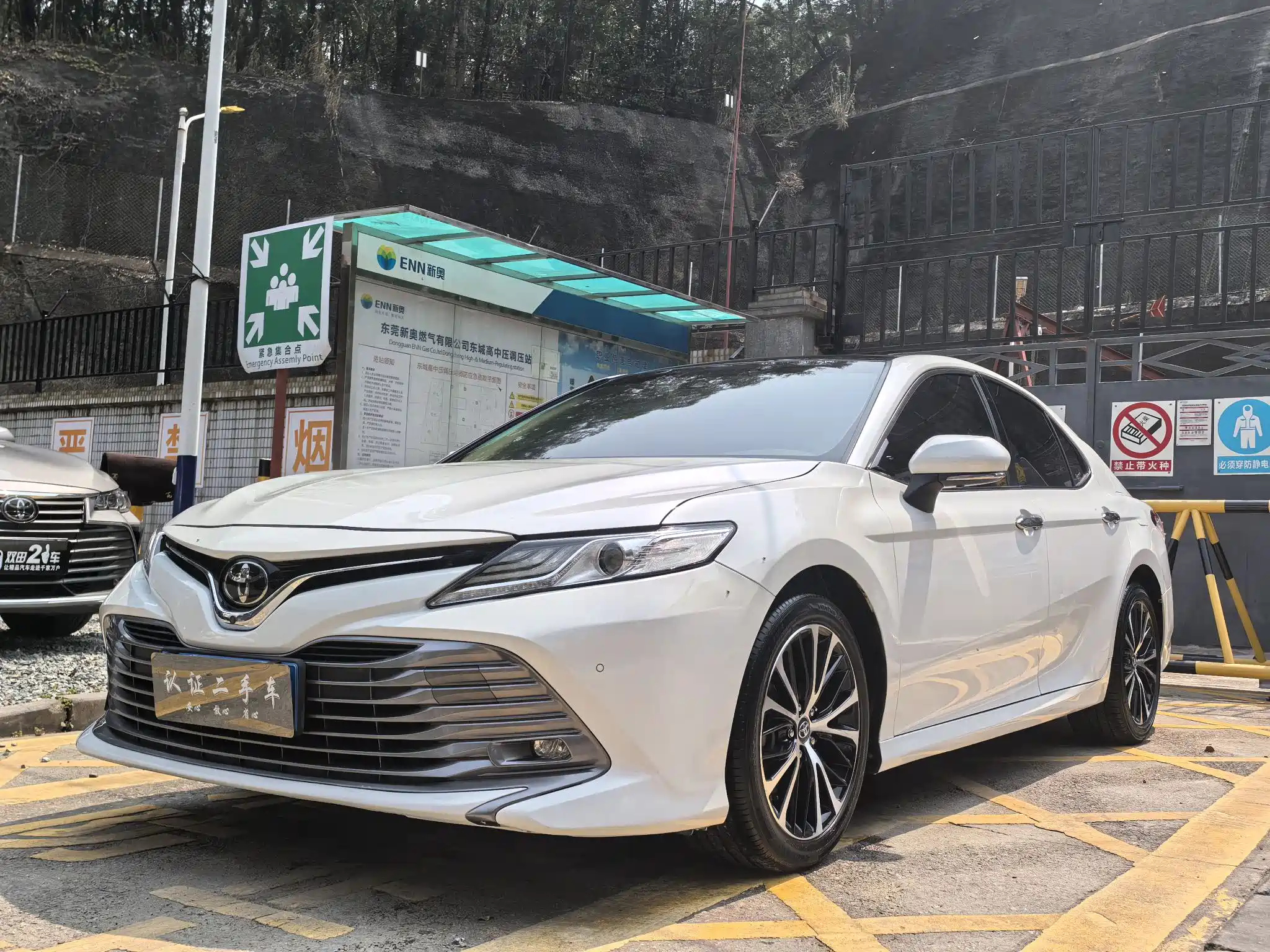 TOYOTA CAMRY 2018