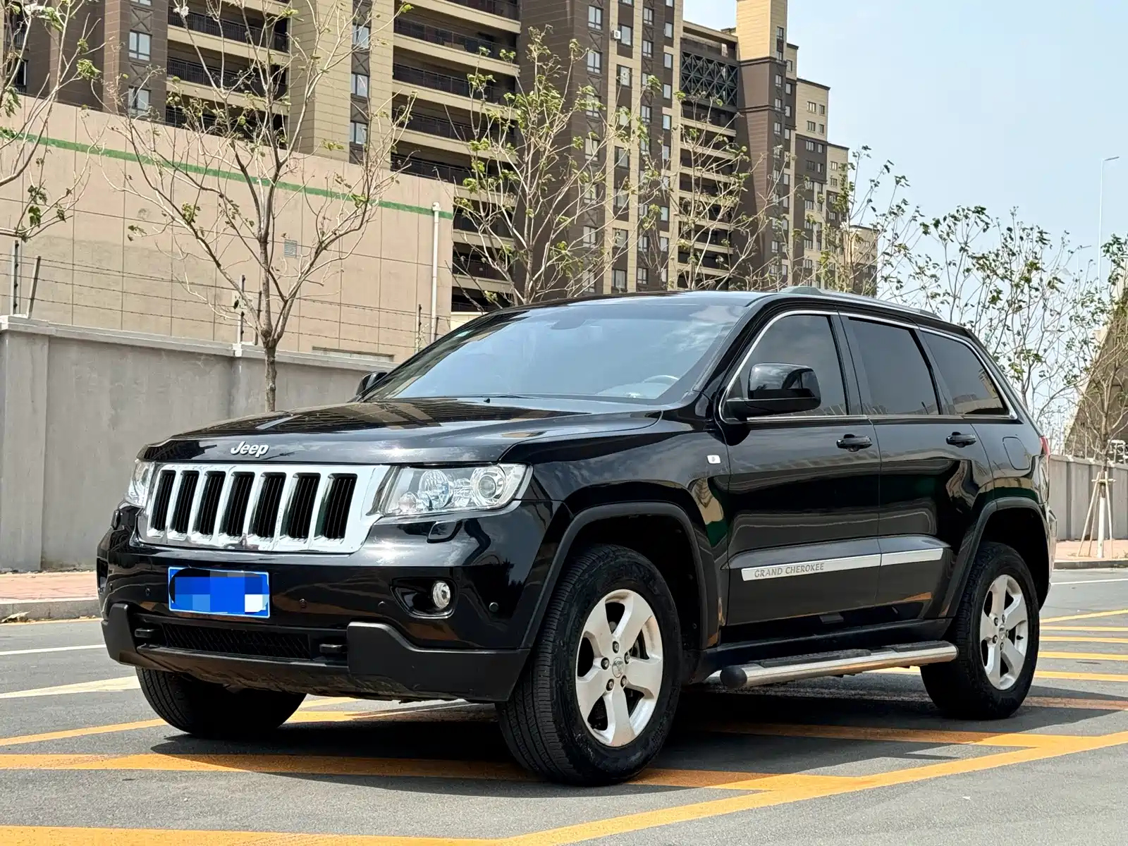 JEEP GRAND CHEROKEE IMPORT 2011