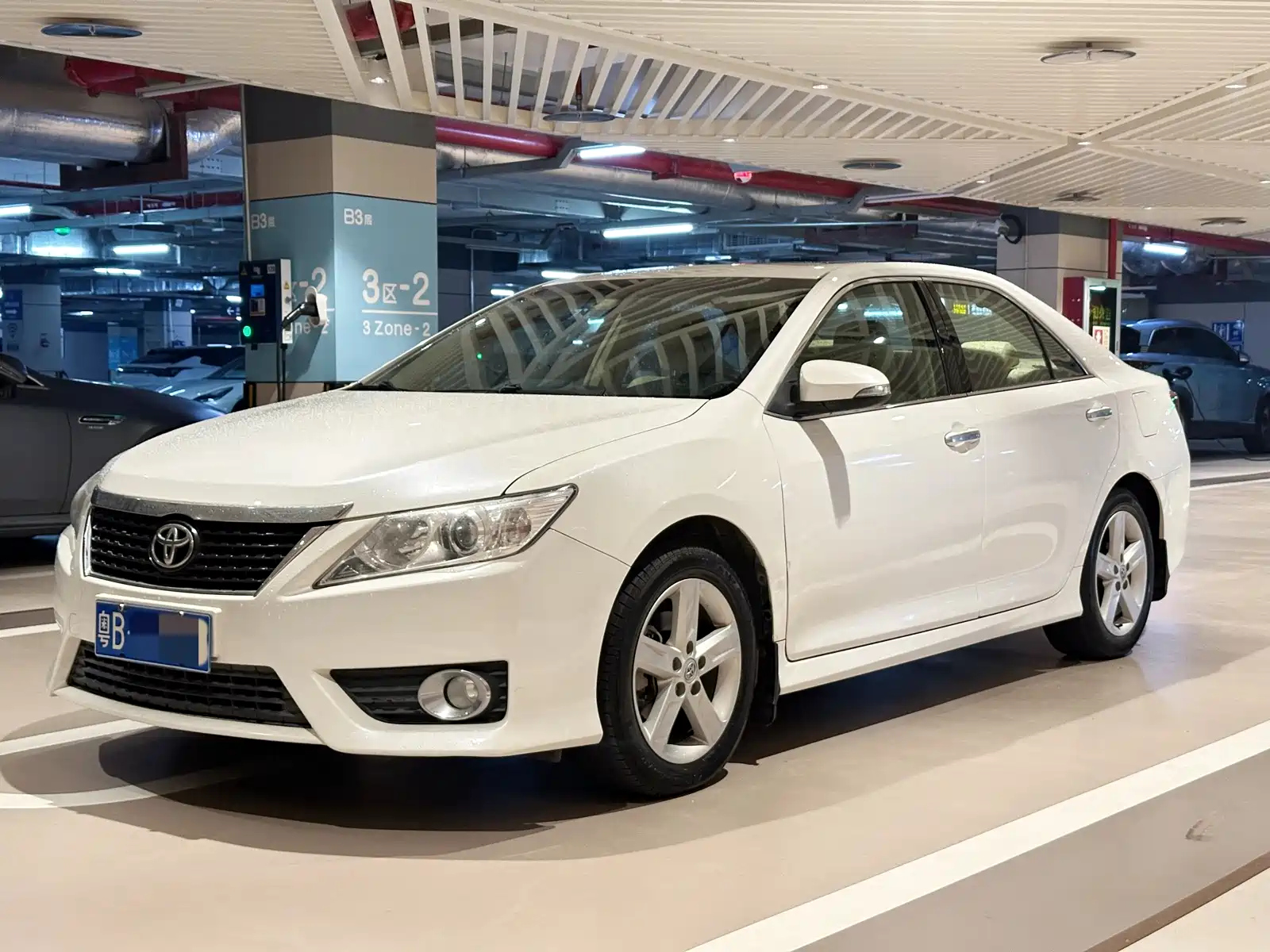 TOYOTA CAMRY 2012