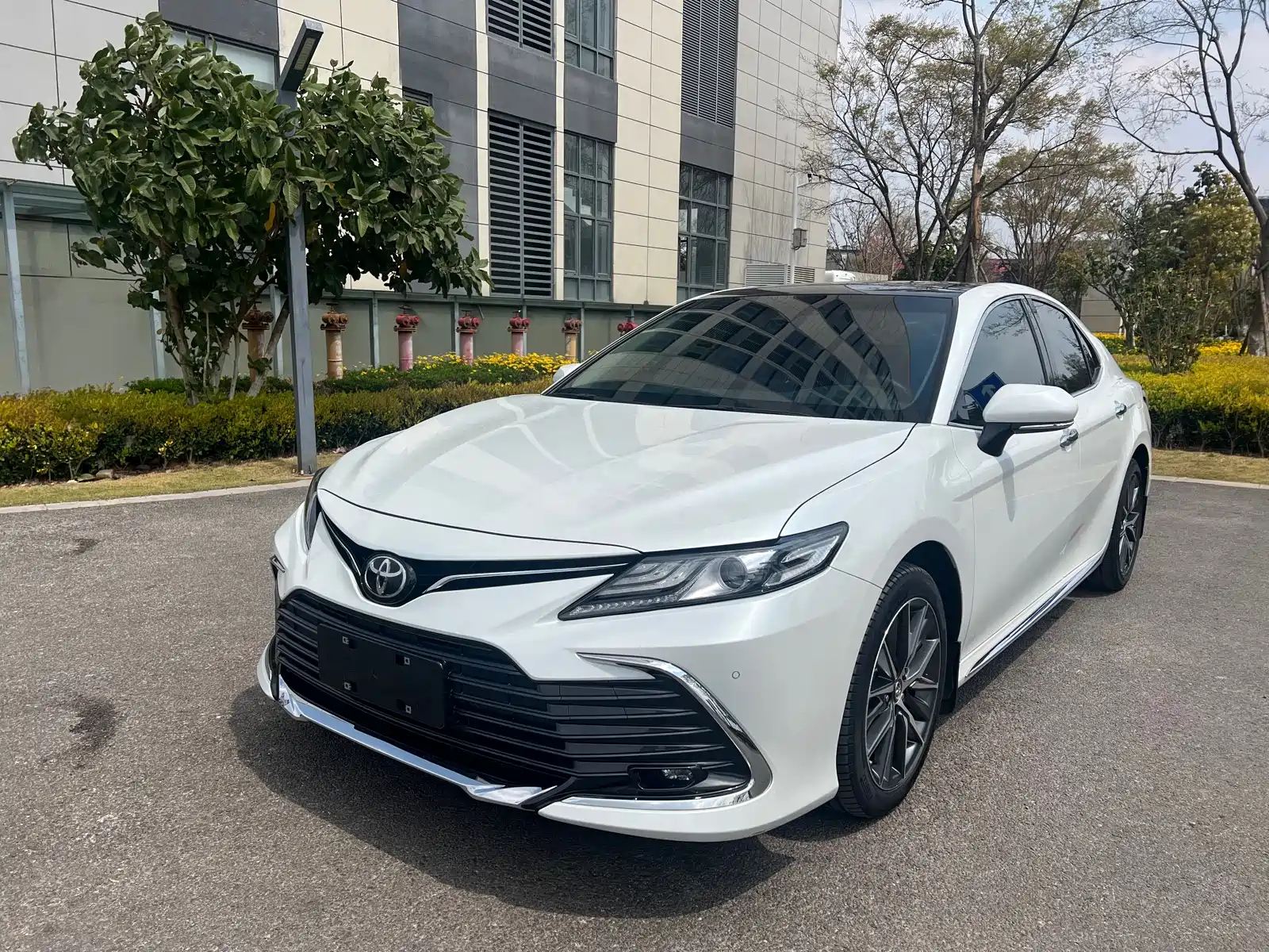 TOYOTA CAMRY 2021