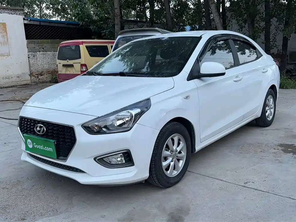 HYUNDAI RENA 2017
