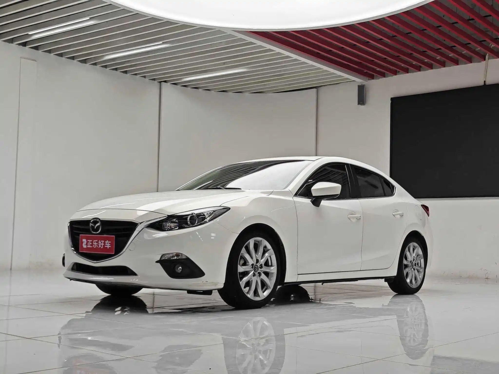 MAZDA 3 AXELA 2014