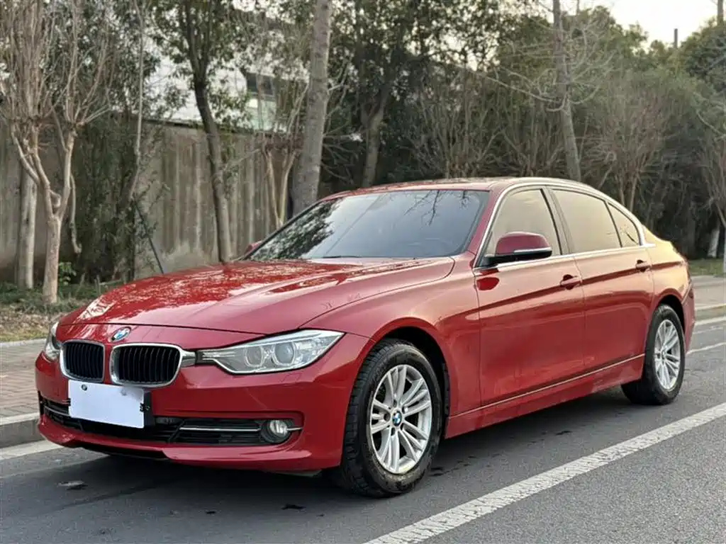 BMW 3-SERIES 2013