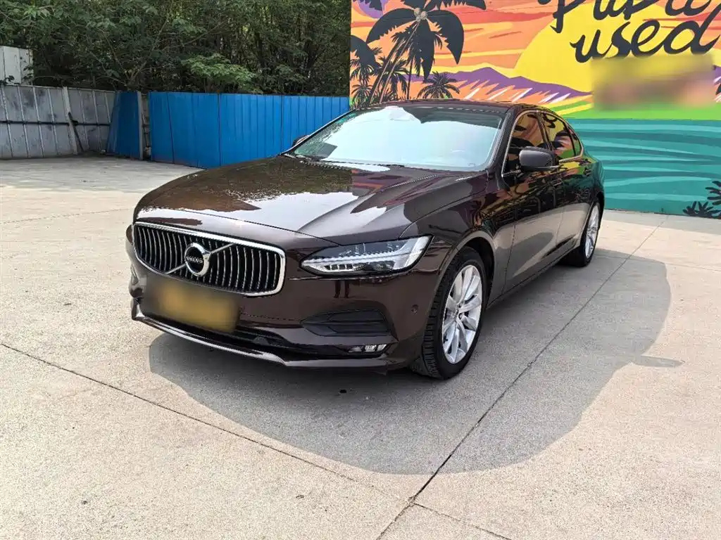 VOLVO S90 2018