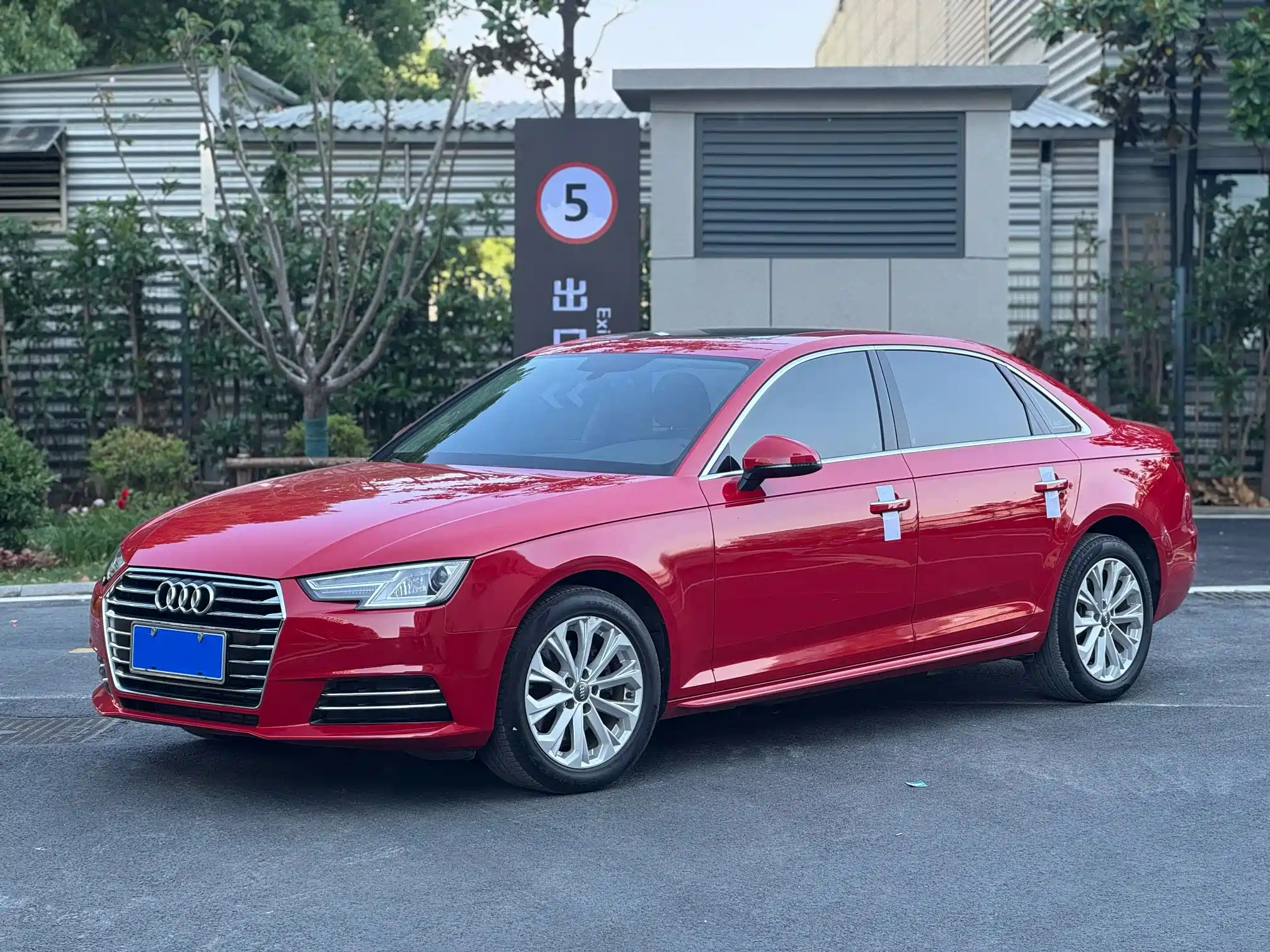 AUDI A4L 2017