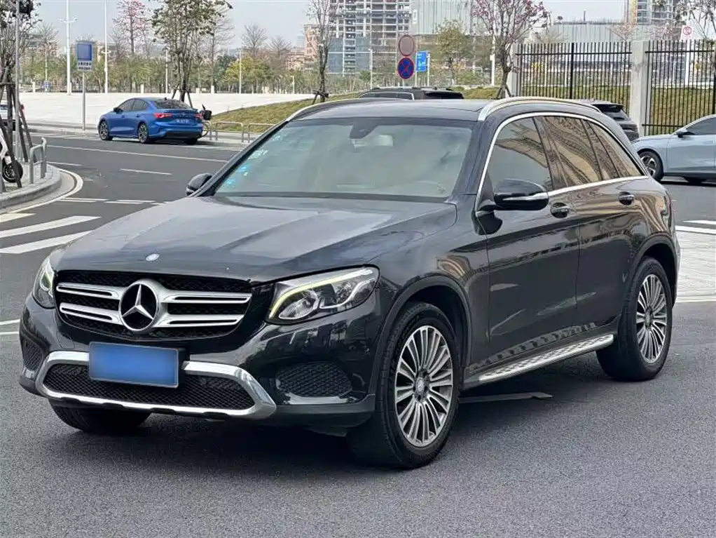 MERCEDES BENZ GLC 2016