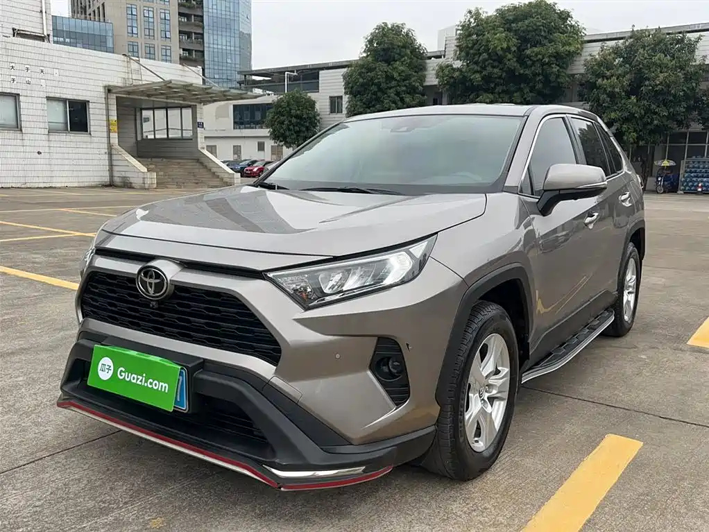 TOYOTA RAV4 RONGFANG 2020
