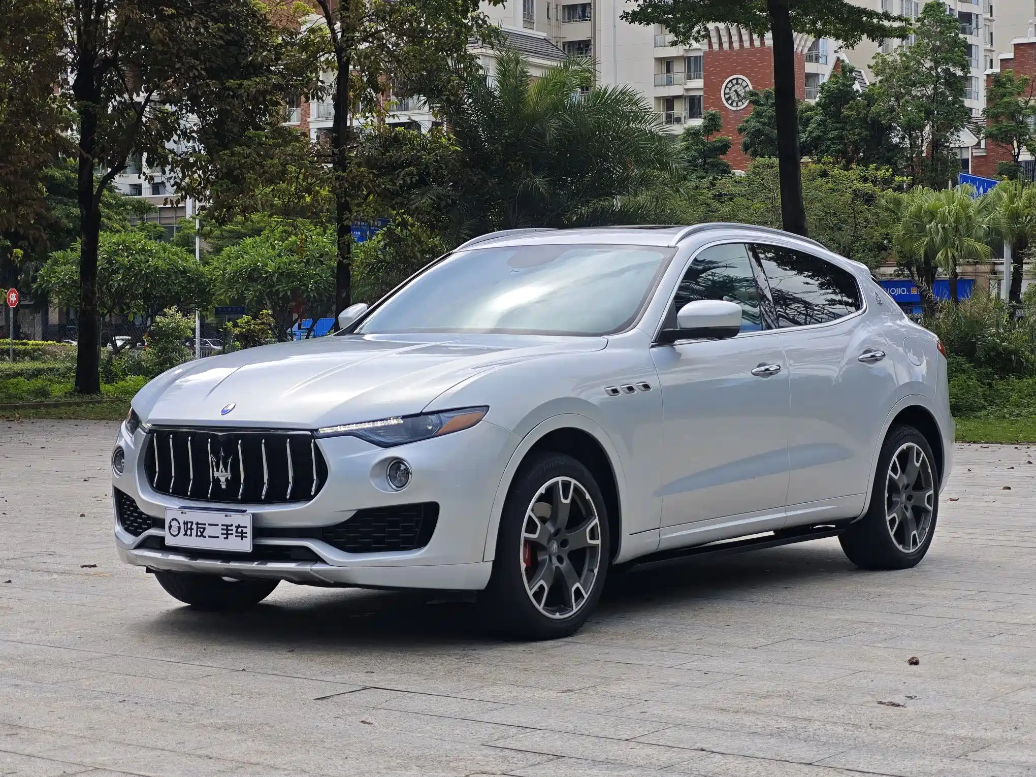 MASERATI LEVANTE 2016