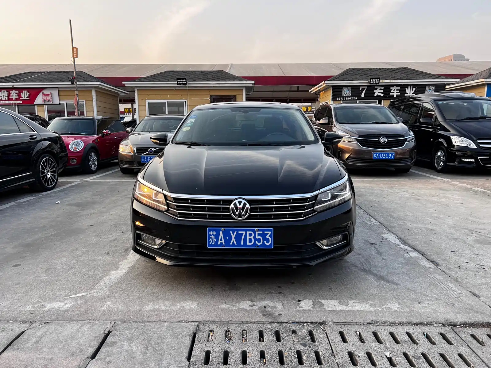 VOLKSWAGEN PASSAT 2016